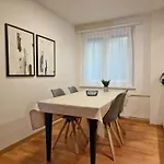 Apartment Flora - Sunflower