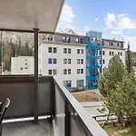 Flora - Sunflower Apartment St. Moritz