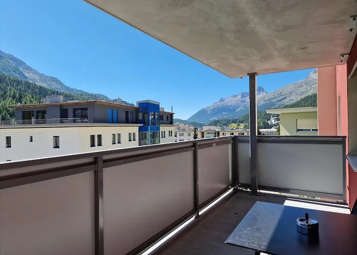 Flora - Sunflower Apartman St. Moritz