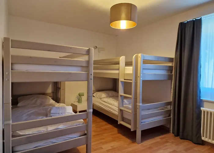 Flora - Sunflower Apartman *